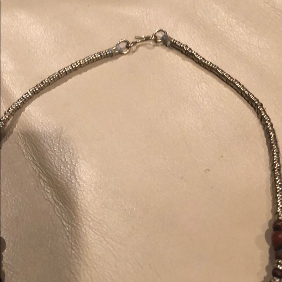 Enamel necklace 3 tier drop details - Picture 5 of 6